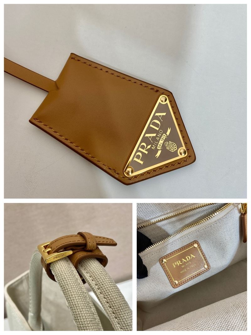 Pra*a tote bags